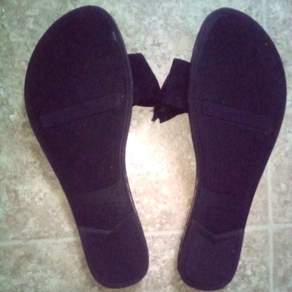Women's 9 Time and Tru Slip On Bow Tie Flat Sandals - Picture 3 of 3